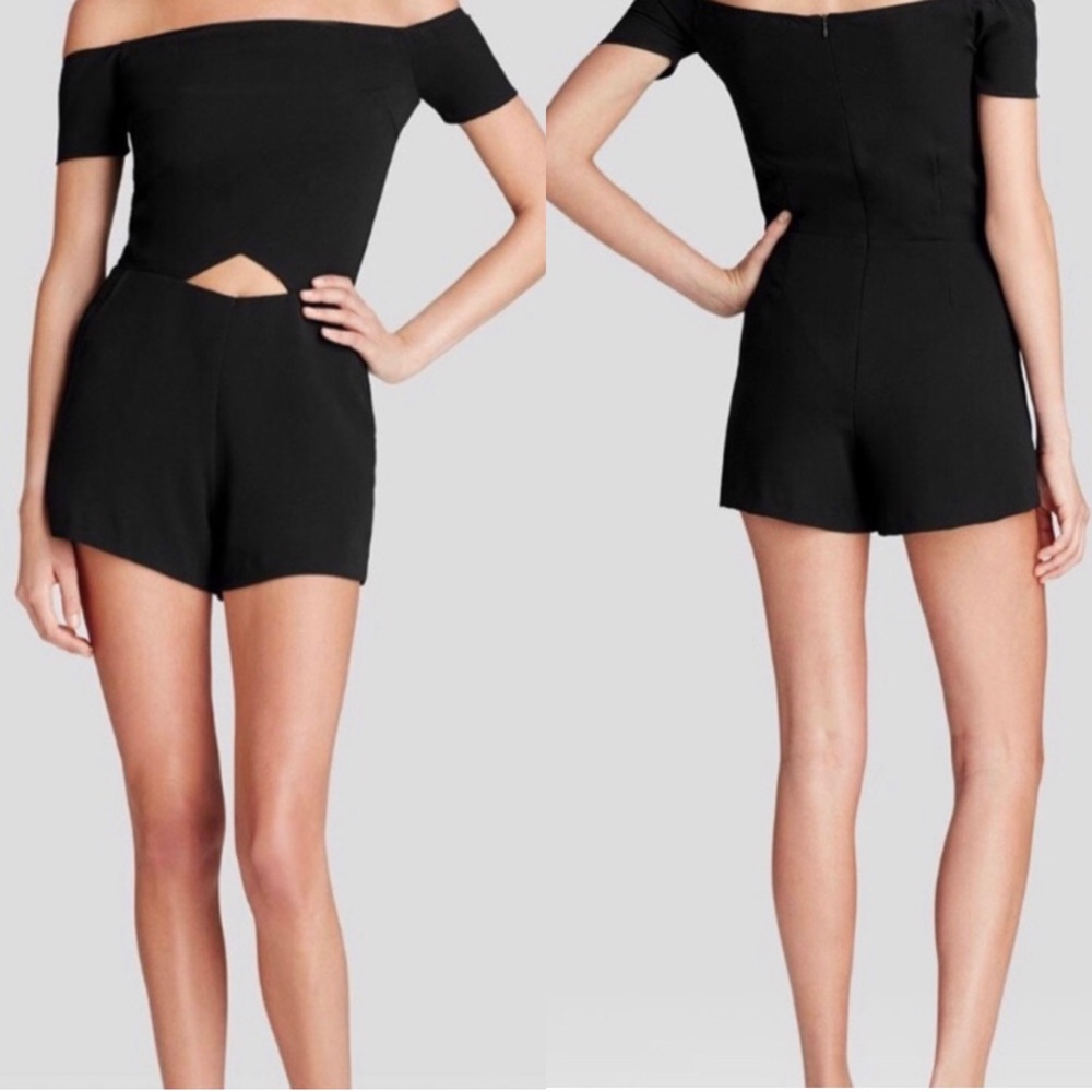 NWOT Lucy Paris Cutout Belly Romper